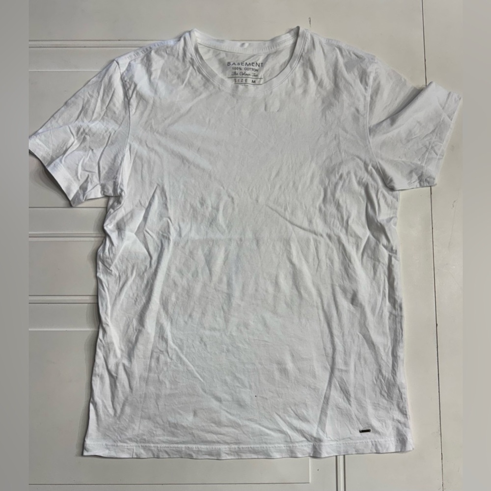 Basement The Colour Tee White T Shirt 100% Cotton Mens Size Medium